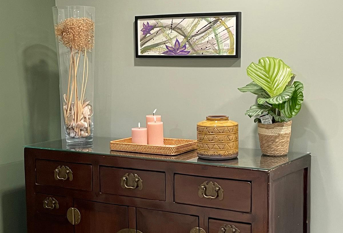 Vue de la salle d'attente du cabinet de Stéphanie Soreau-Dinis, kinésiologue à Jugon-les-Lacs